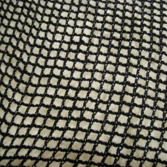 Triangle Lace Fringed Shawl - Picture 7 of 7